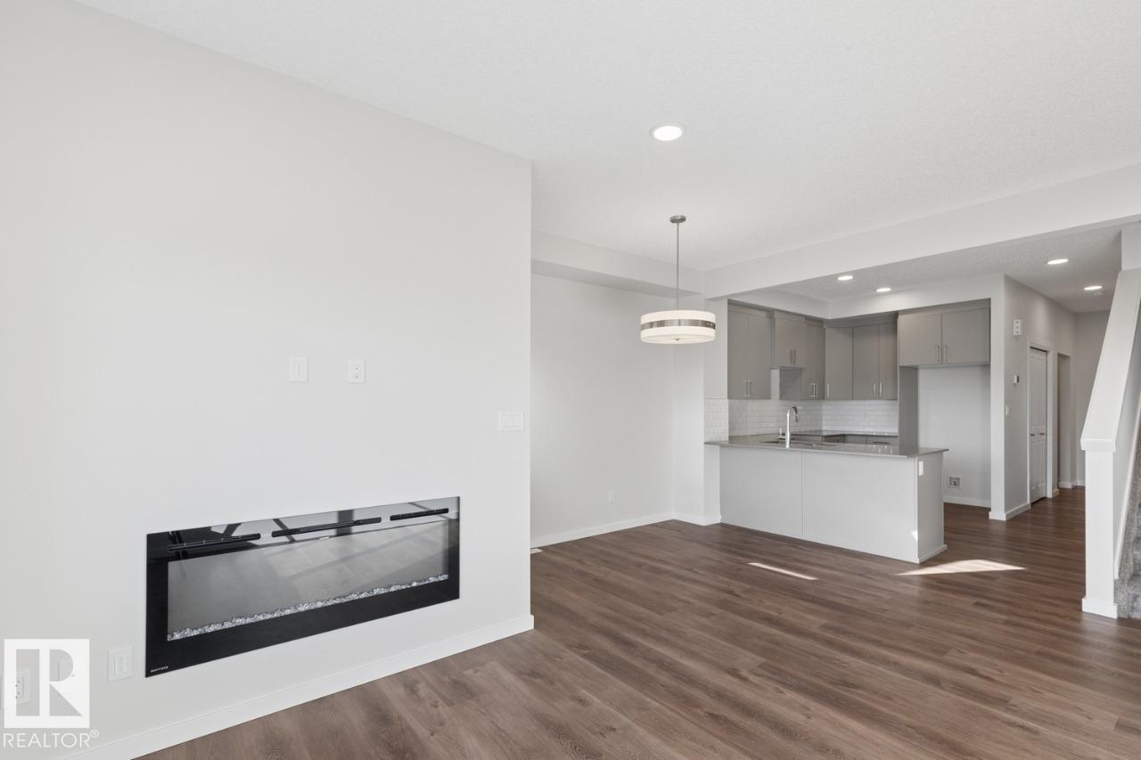 2097 Egret Dr Nw, Edmonton, Alberta  T6M 3R5 - Photo 14 - E4512961