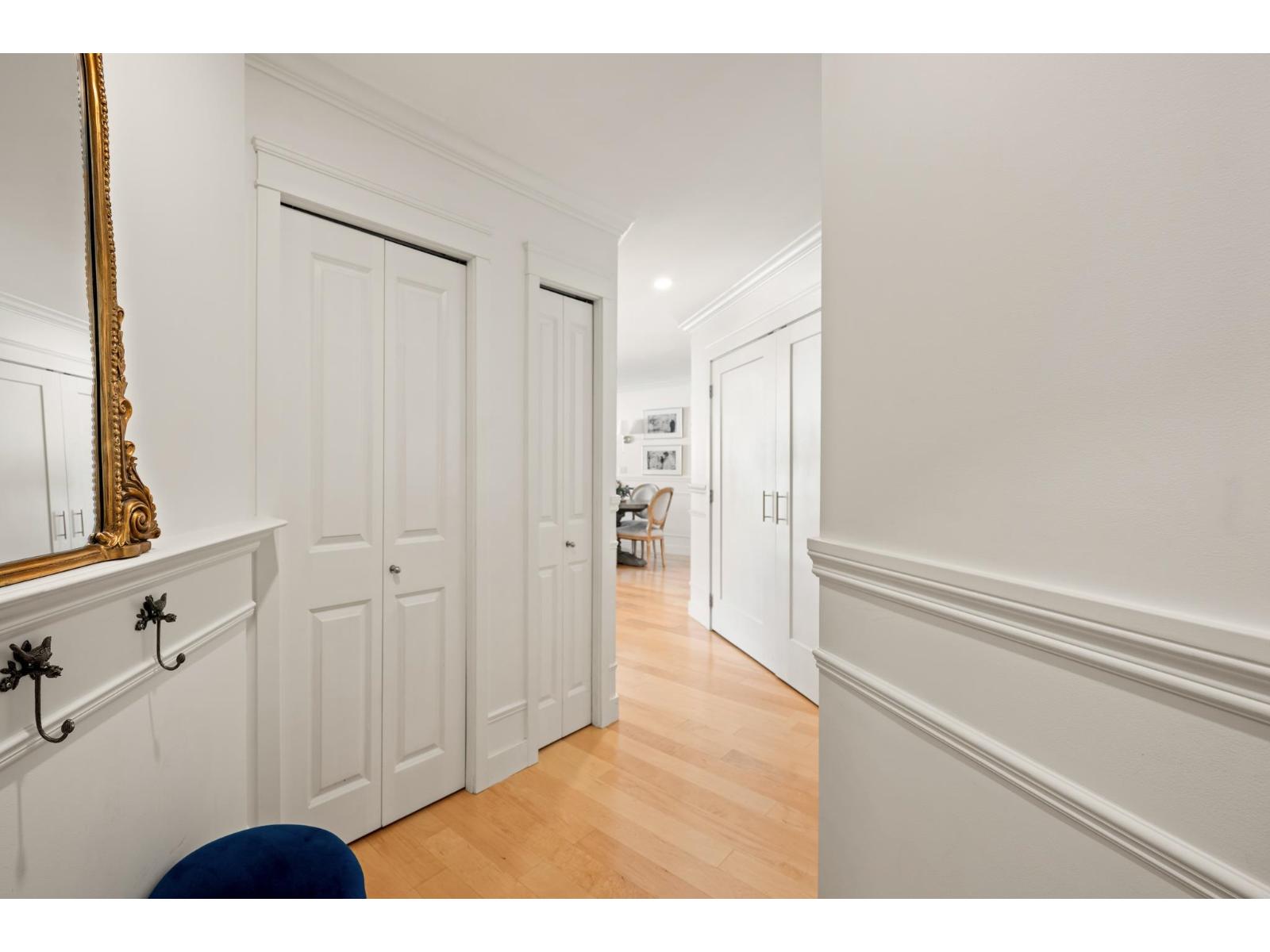 203 15621 Marine Drive, White Rock, British Columbia  V4B 1E1 - Photo 3 - R3176391