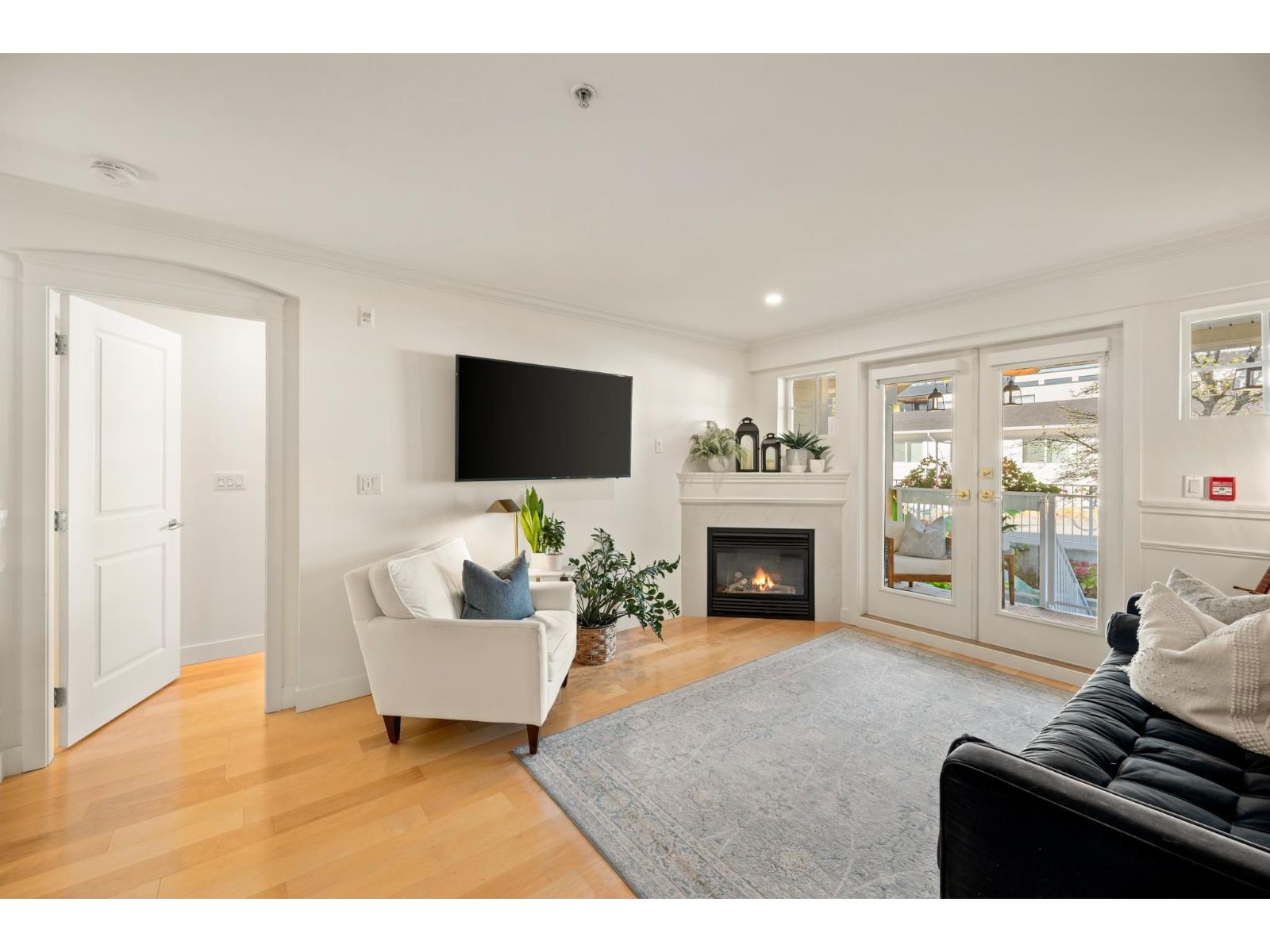 203 15621 Marine Drive, White Rock, British Columbia  V4B 1E1 - Photo 15 - R3176391