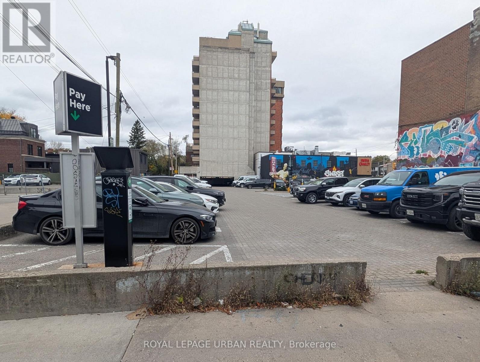 638 Danforth Avenue, Toronto, Ontario  M4K 1R3 - Photo 39 - E14093026