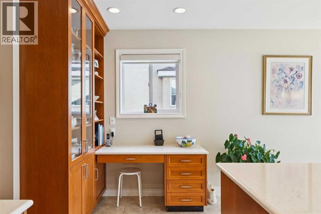121 Sierra Morena Green Sw, Calgary, Alberta  T3H 3E4 - Photo 16 - A2352019