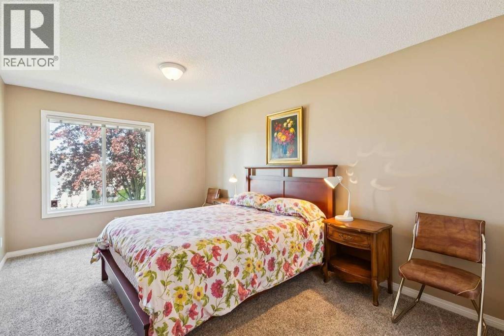 121 Sierra Morena Green Sw, Calgary, Alberta  T3H 3E4 - Photo 32 - A2352019