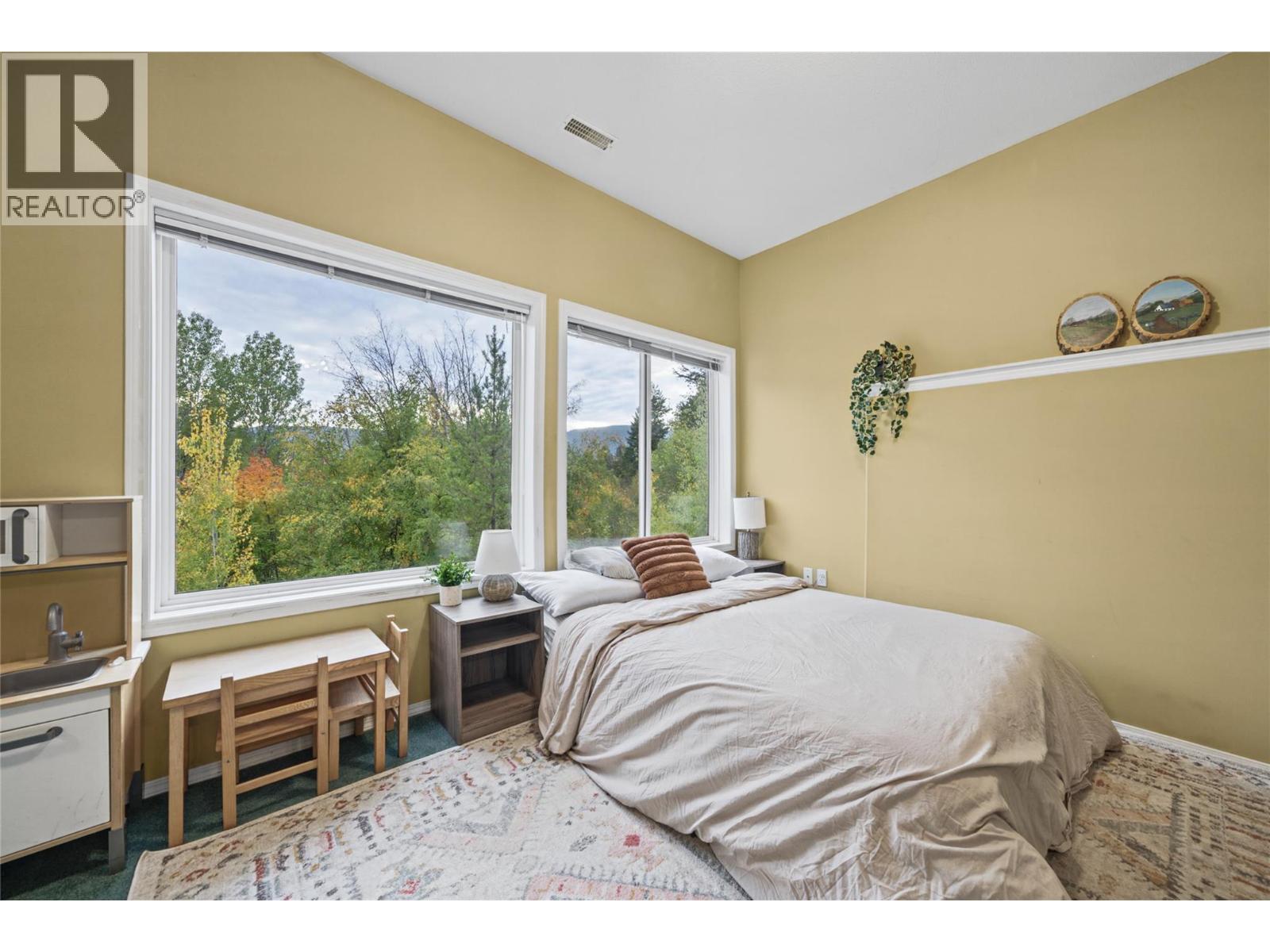 251 17 Street SE, Salmon Arm, British Columbia  V1E 1R7 - Photo 47 - 10403467