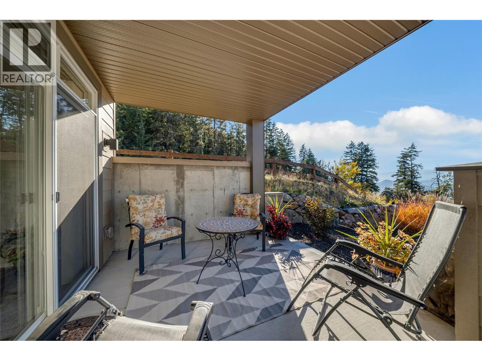 2345 Spring Lane, Kelowna, British Columbia  V1P 1T8 - Photo 41 - 10403492