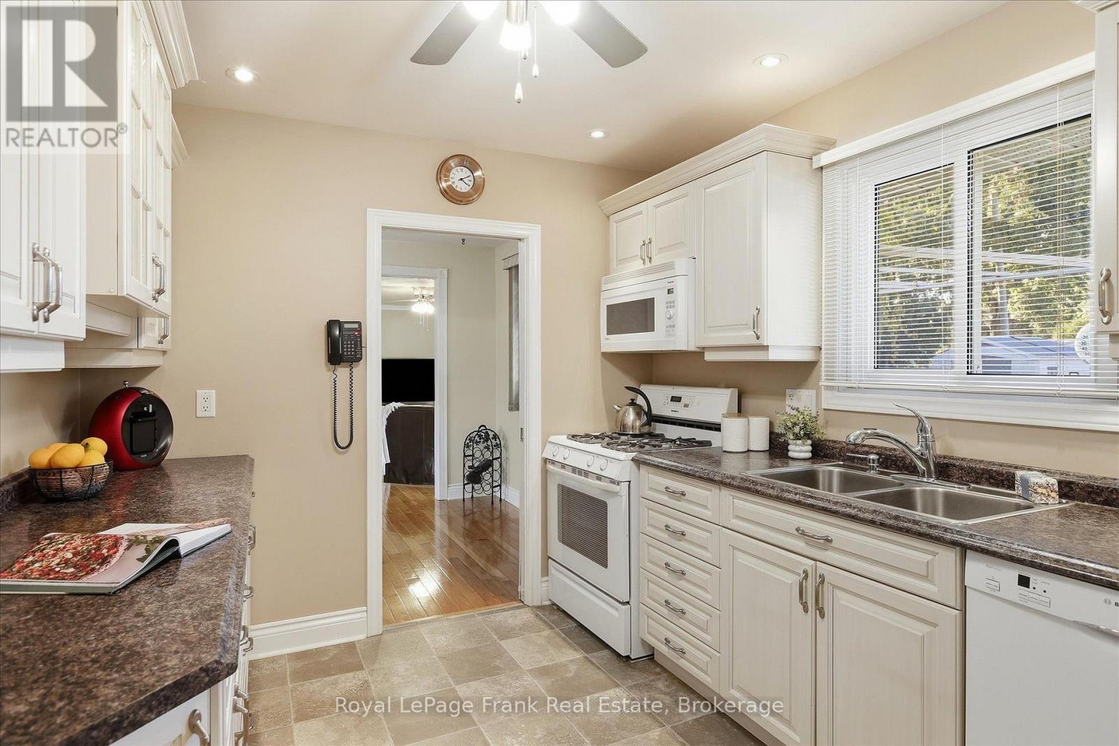 362 Simons Avenue, Peterborough, Ontario  K9K 1E7 - Photo 13 - X13872016