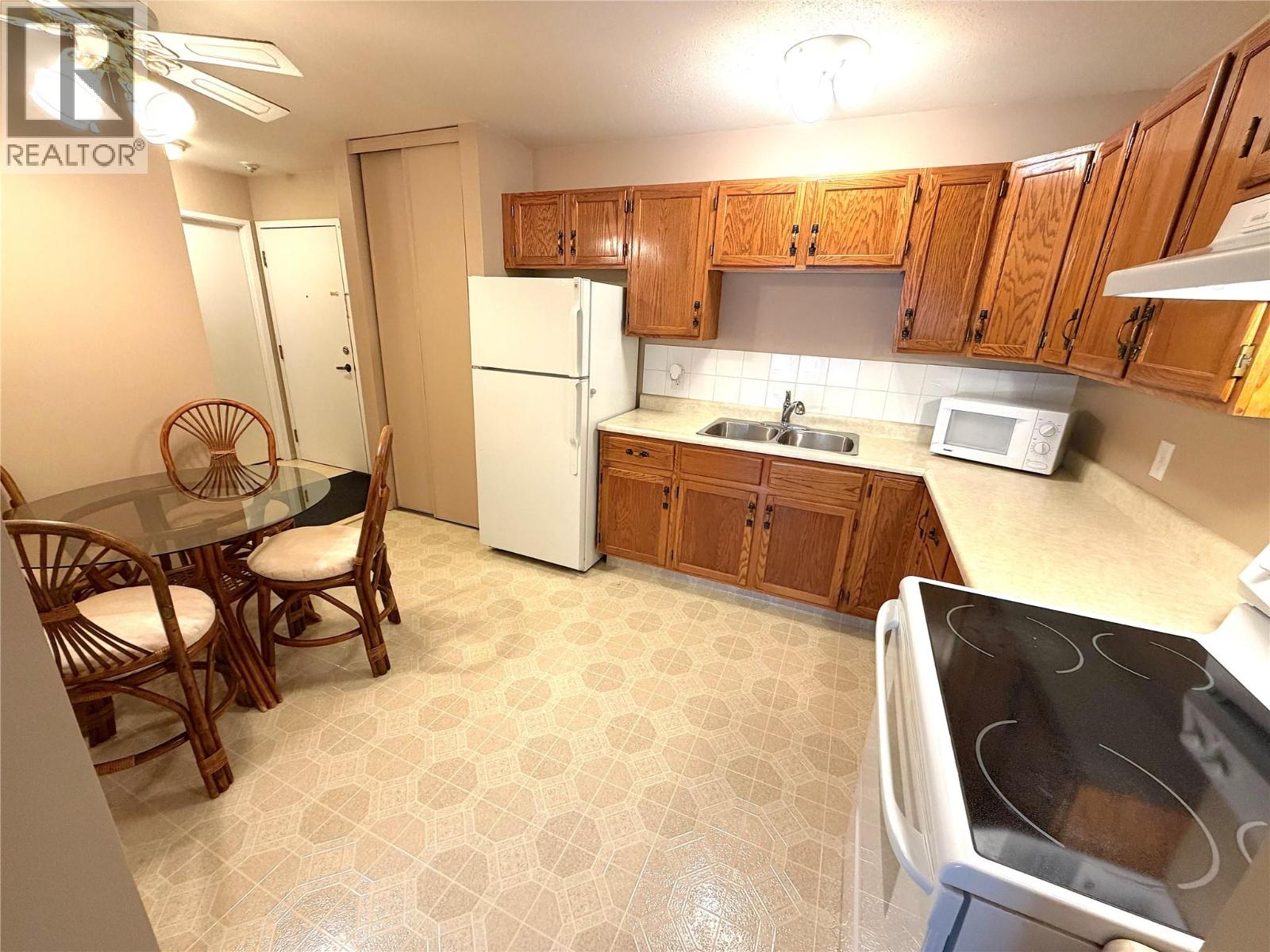 1286 Ponderosa Drive Unit# 316, Sparwood, British Columbia V0B 2G2 - Photo 7 - 10403574