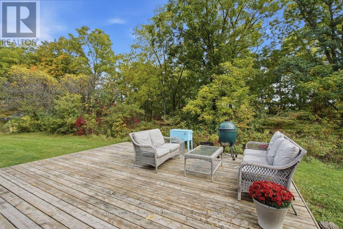 2174 Parkhill Drive, North Middlesex, Ontario  N0M 2K0 - Photo 42 - X14087106