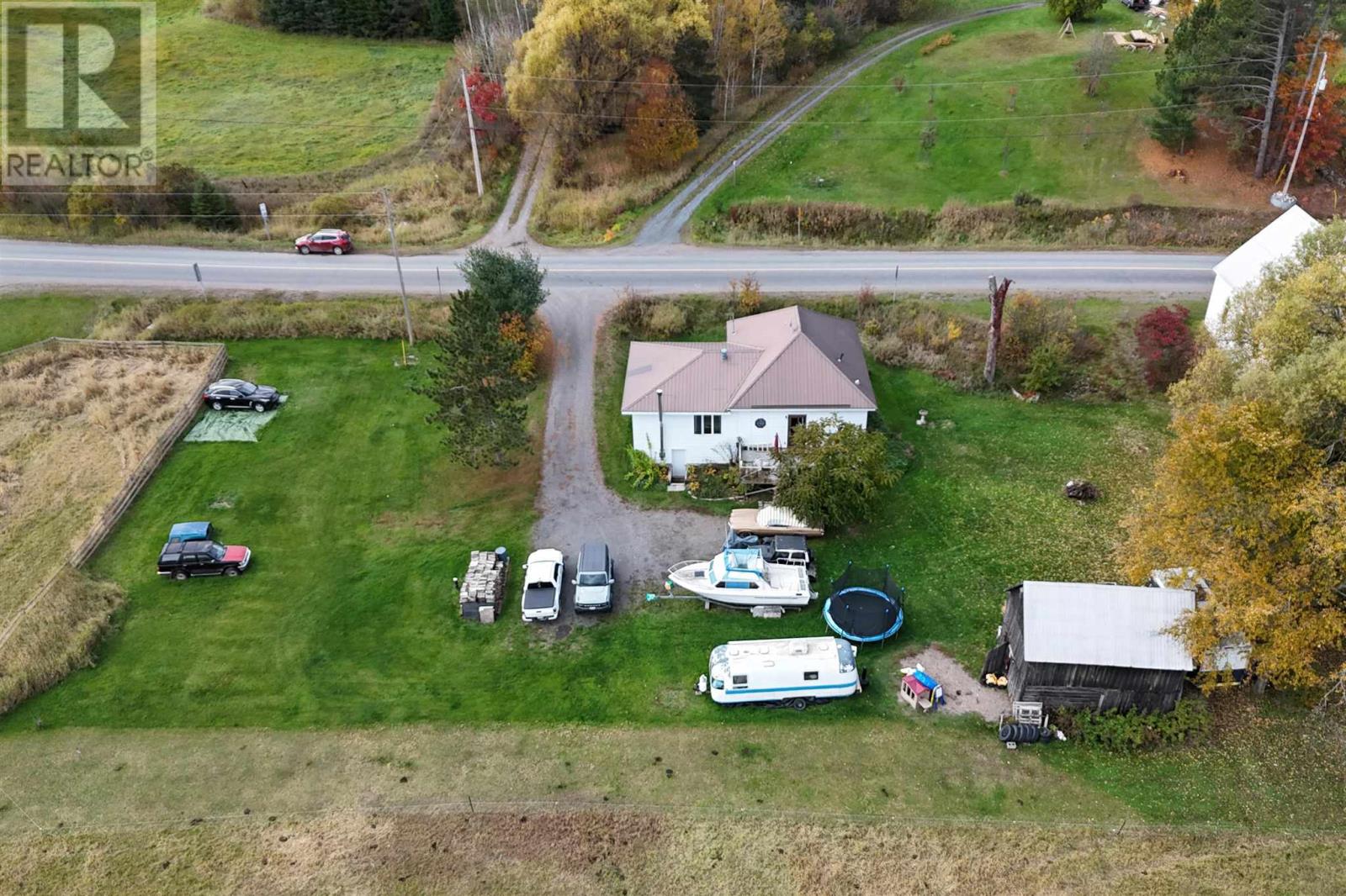 1618 Hwy 638, Plummer Addittional, Ontario  P0R 1C0 - Photo 7 - SM262917