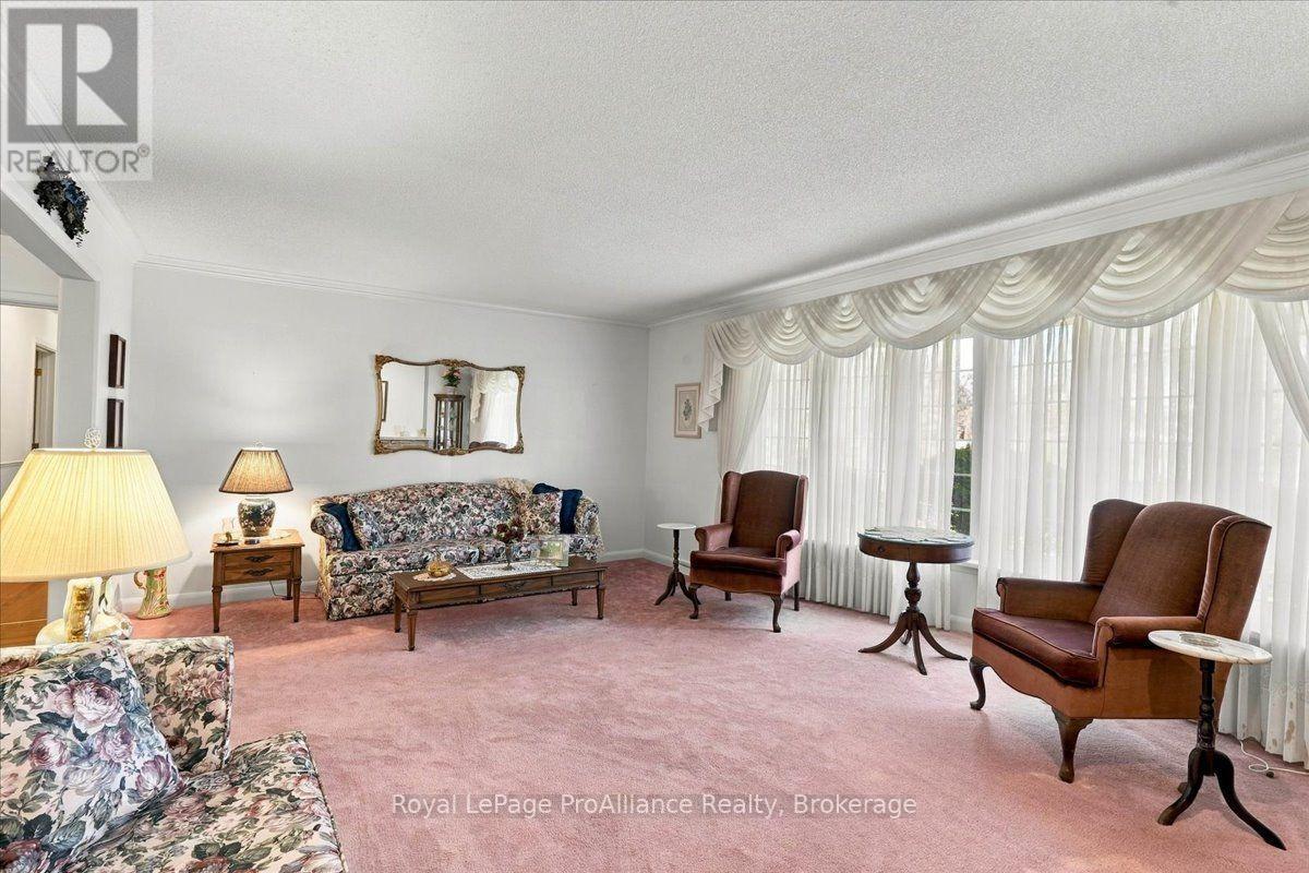 9 Parkview Heights, Quinte West, Ontario  K8V 5L9 - Photo 11 - X14093446