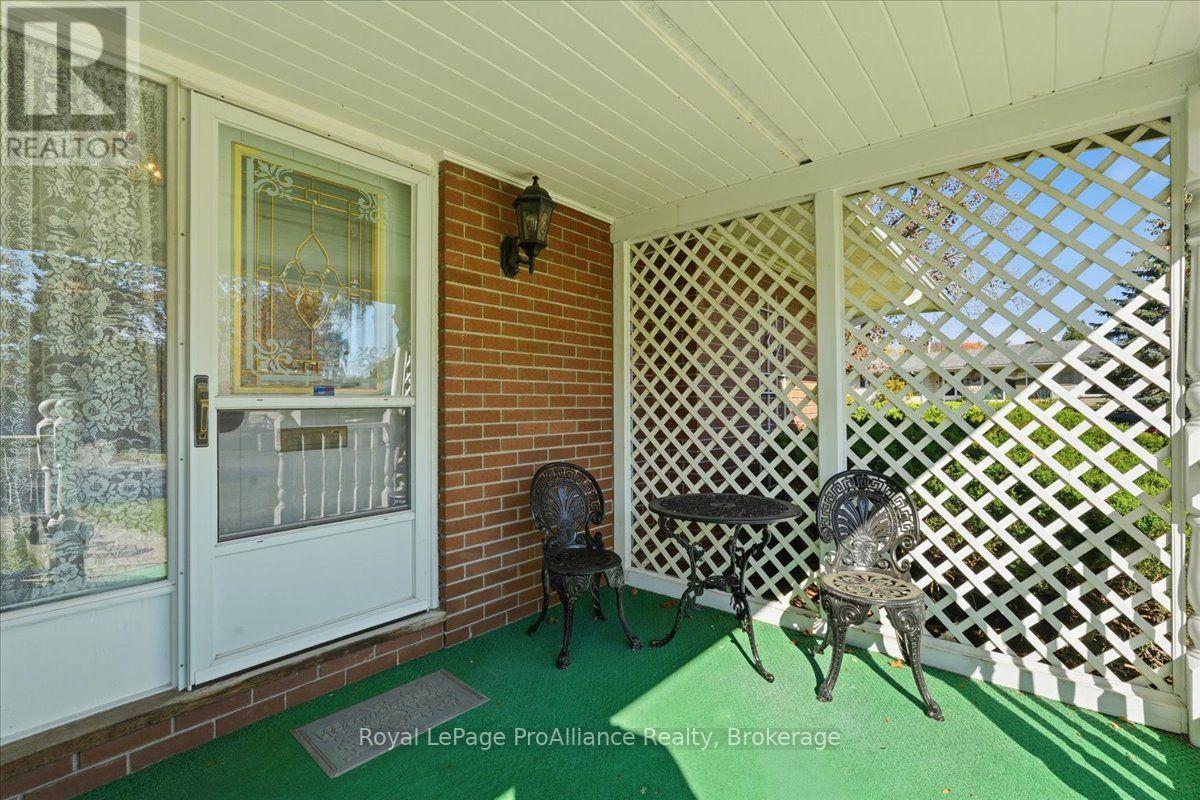 9 Parkview Heights, Quinte West, Ontario  K8V 5L9 - Photo 45 - X14093446