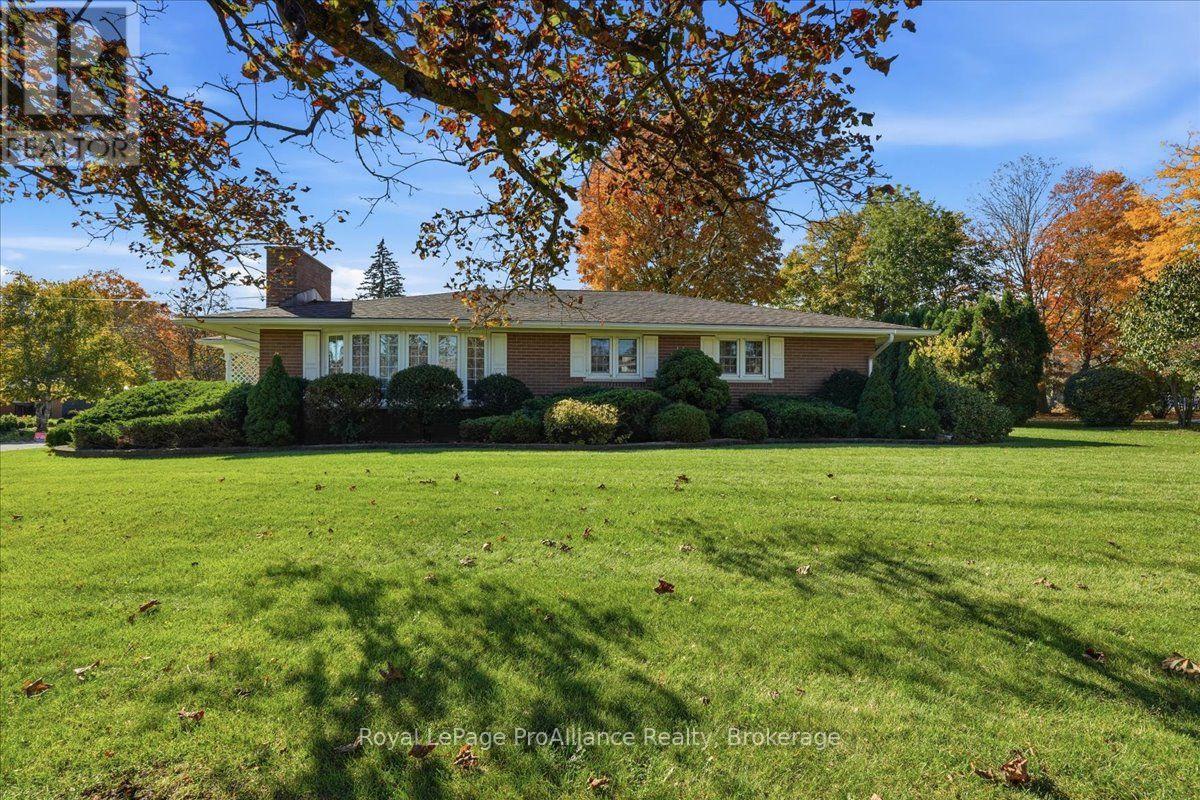9 Parkview Heights, Quinte West, Ontario  K8V 5L9 - Photo 46 - X14093446