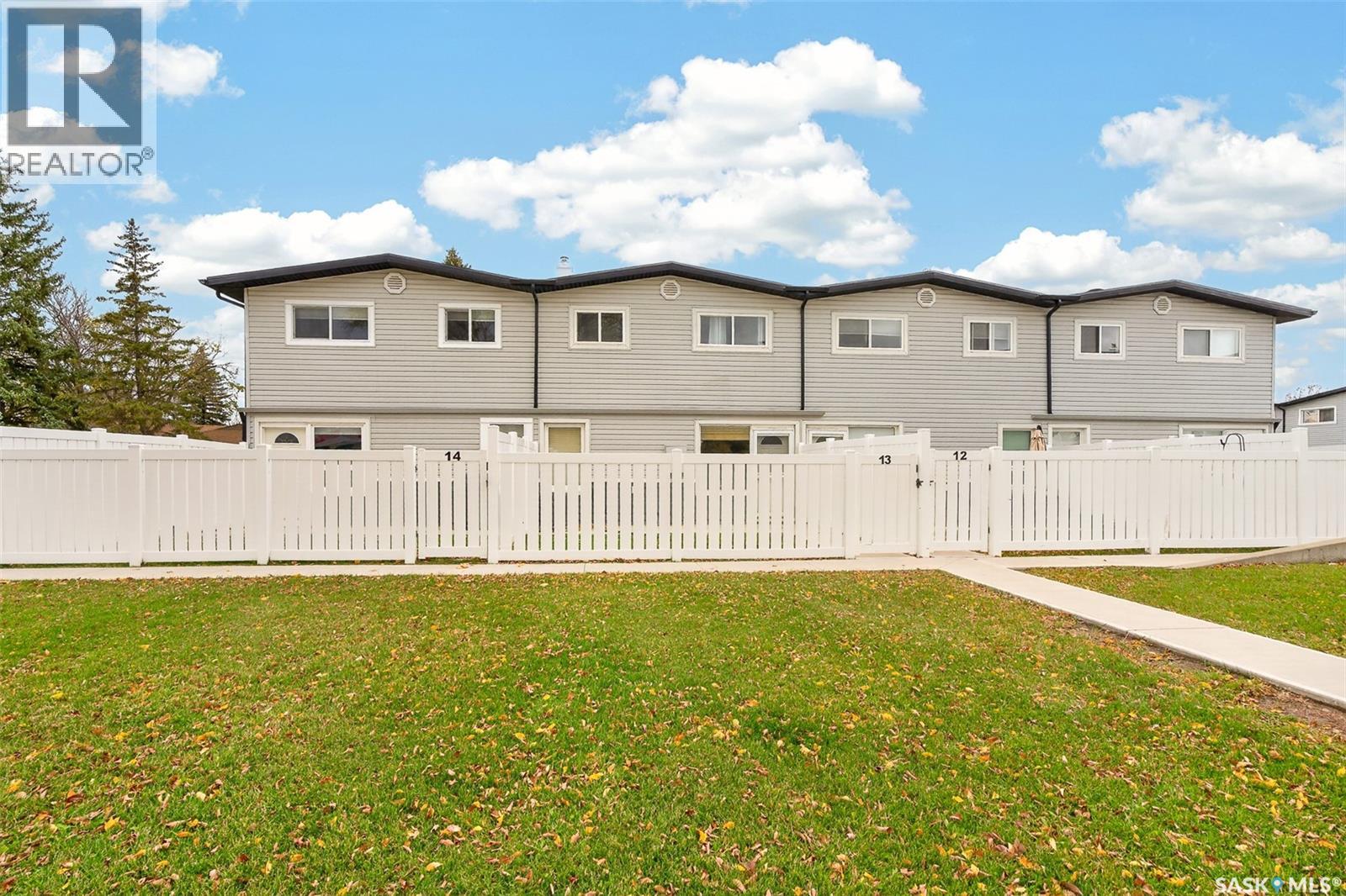 14 1292 Gordon Road, Moose Jaw, Saskatchewan  S6H 3E5 - Photo 37 - SK051407