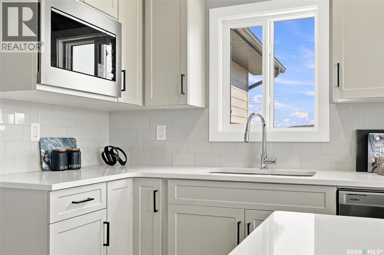 266 Kostiuk Crescent, Saskatoon, Saskatchewan  S7V 2A3 - Photo 11 - SK051333