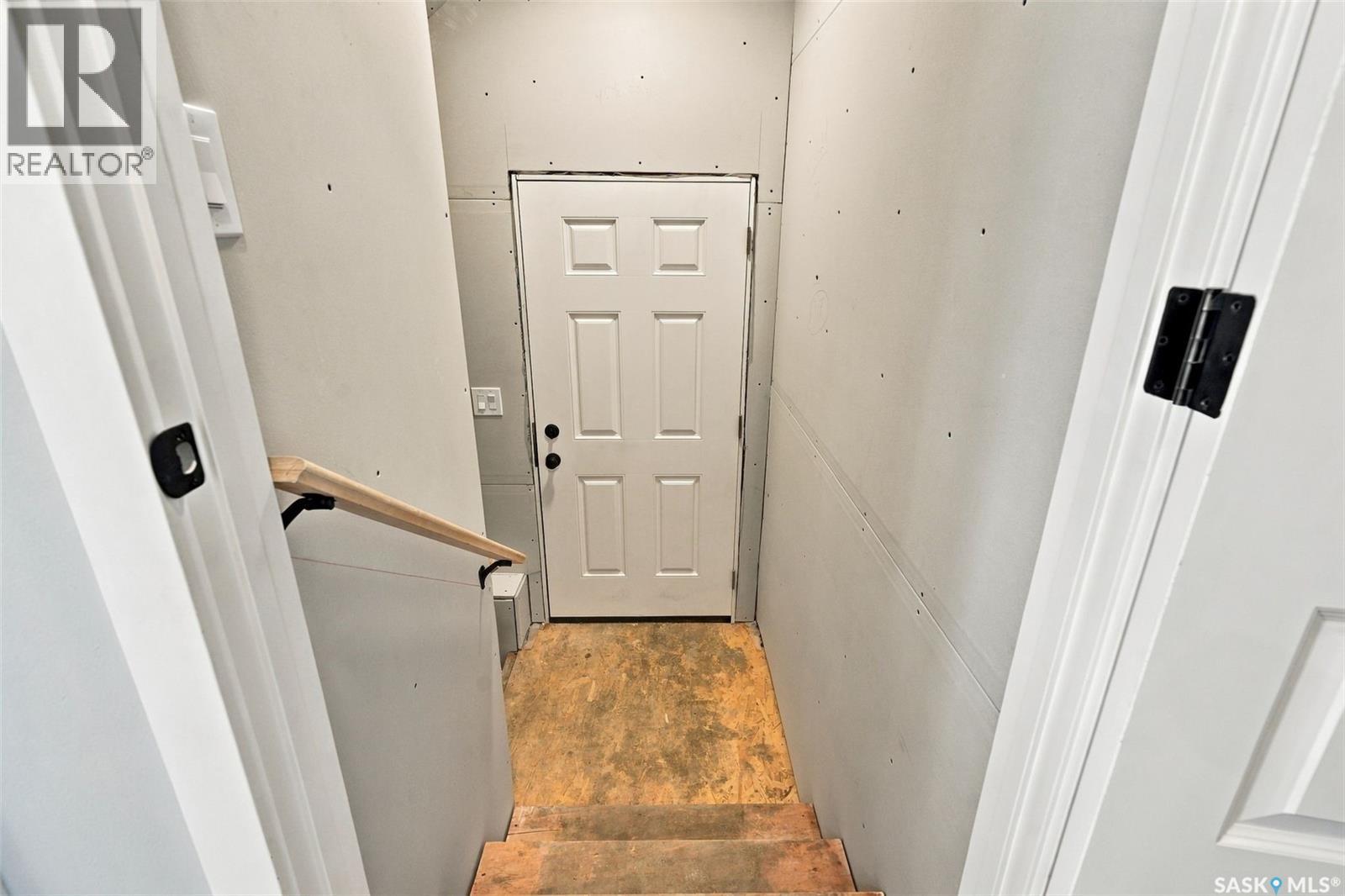266 Kostiuk Crescent, Saskatoon, Saskatchewan  S7V 2A3 - Photo 42 - SK051333