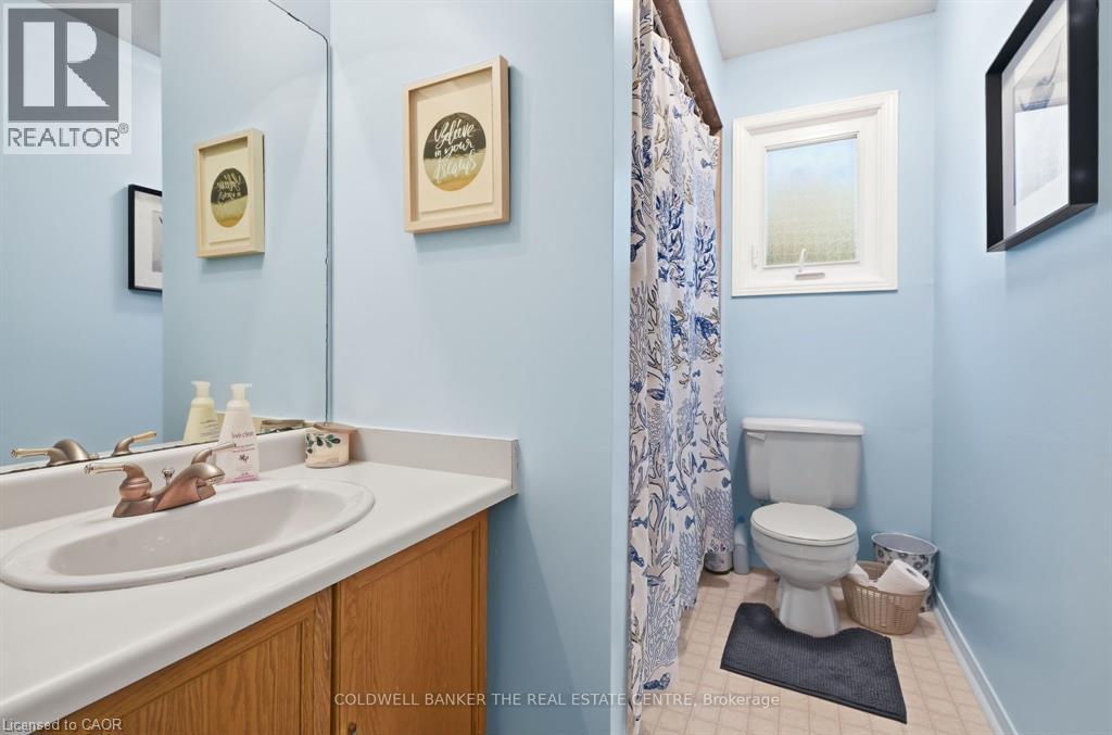 31 Karsh Crescent, Waterdown, Ontario  L0R 2H5 - Photo 22 - 40871775
