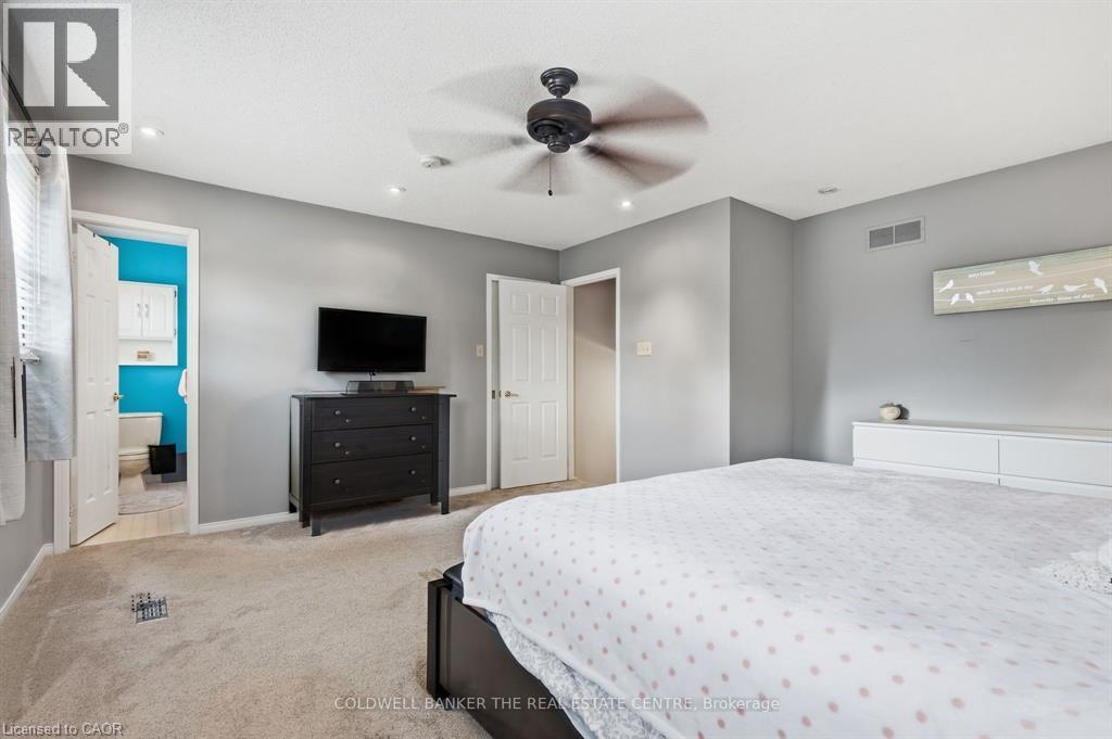 31 Karsh Crescent, Waterdown, Ontario  L0R 2H5 - Photo 14 - 40871775