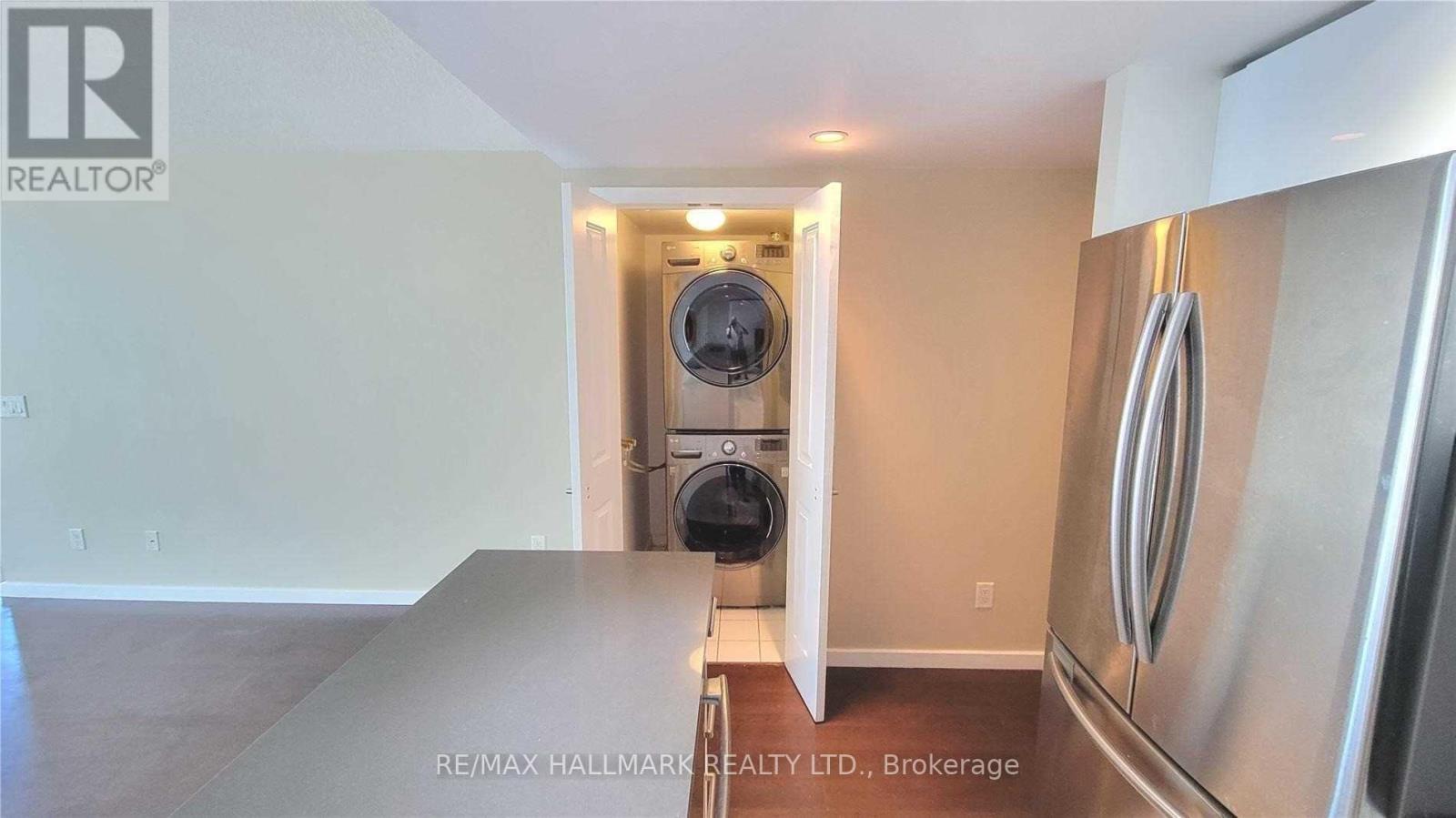 1206 - 8 York Street, Toronto (Waterfront Communities), Ontario  M5J 2Y2 - Photo 6 - C14093356