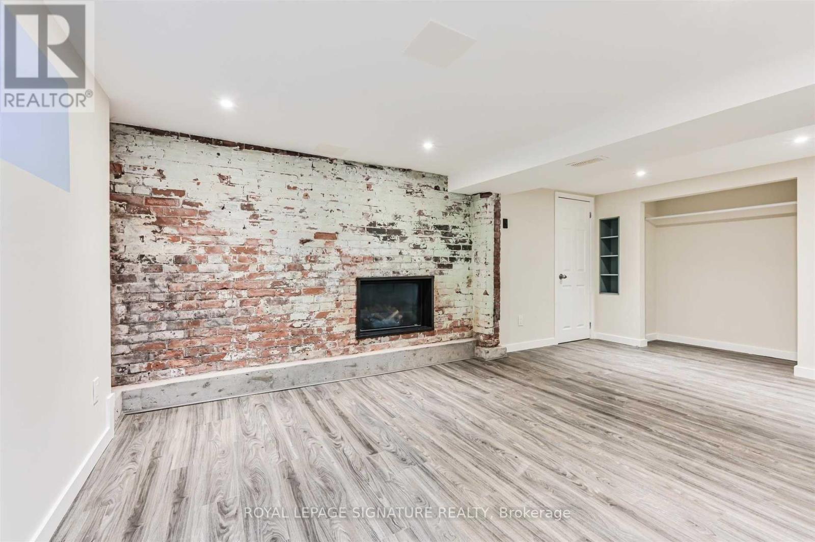 Lower - 147 Gloucester Grove, Toronto, Ontario  M6C 2A9 - Photo 13 - C14093380