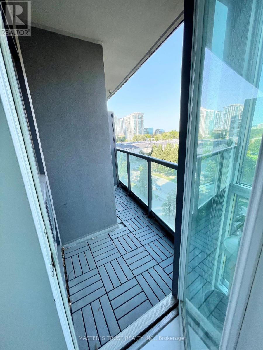 801 - 28 Harrison Garden Boulevard, Toronto, Ontario  M2N 7B5 - Photo 16 - C14093414