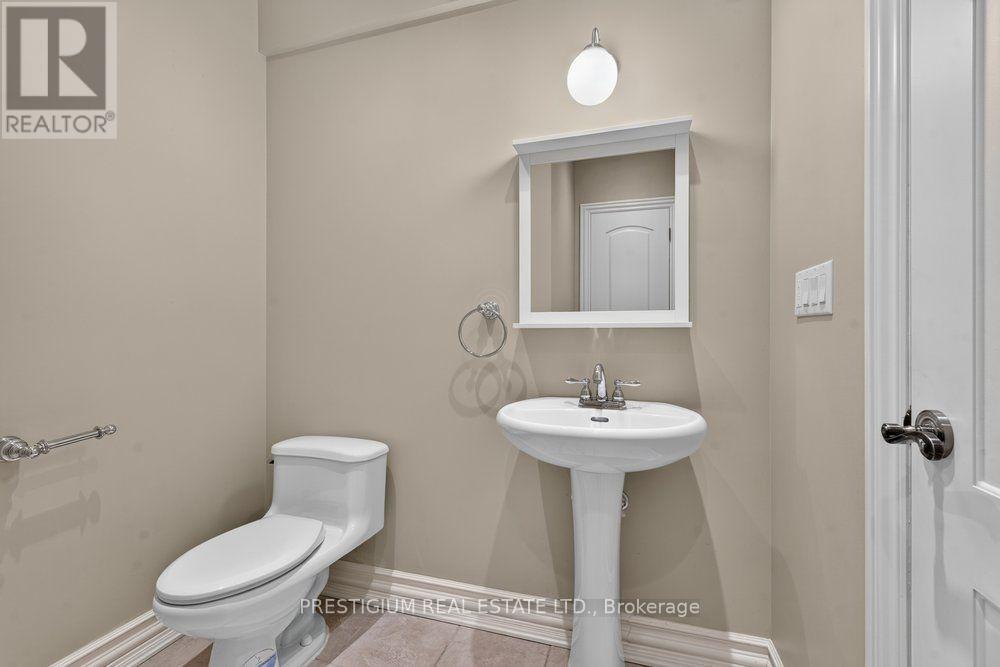 110 Munro Boulevard, Toronto, Ontario  M2P 1C6 - Photo 43 - C14093442