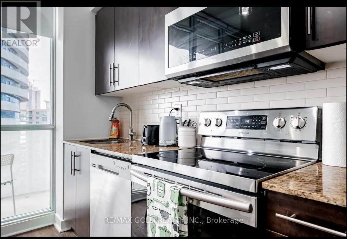 2811 - 55 Bremner Boulevard, Toronto, Ontario  M5J 0A6 - Photo 19 - C14093462