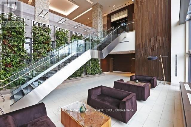 526 - 35 Brian Peck Crescent, Toronto, Ontario  M4G 0A5 - Photo 2 - C14093516