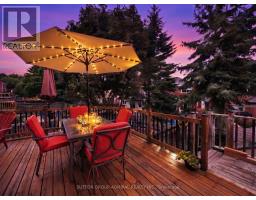 267 WARNER CRESCENT, Newmarket, Ontario