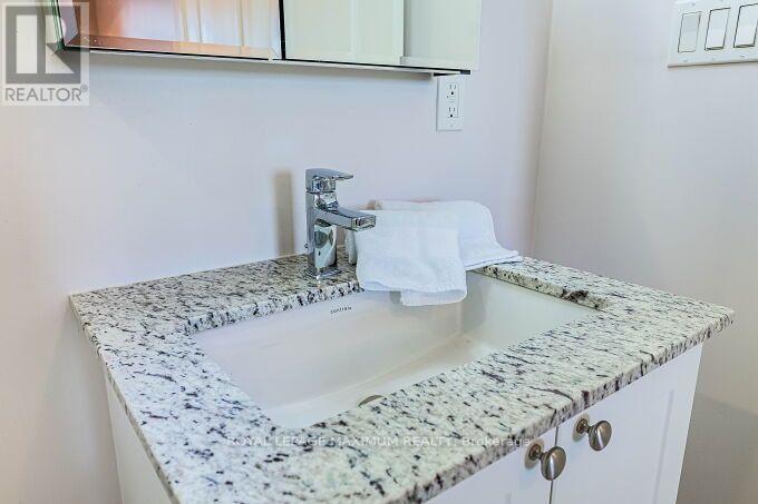 219b - 9600 Yonge Street, Richmond Hill (North Richvale), Ontario  L4C 0X3 - Photo 45 - N14093530