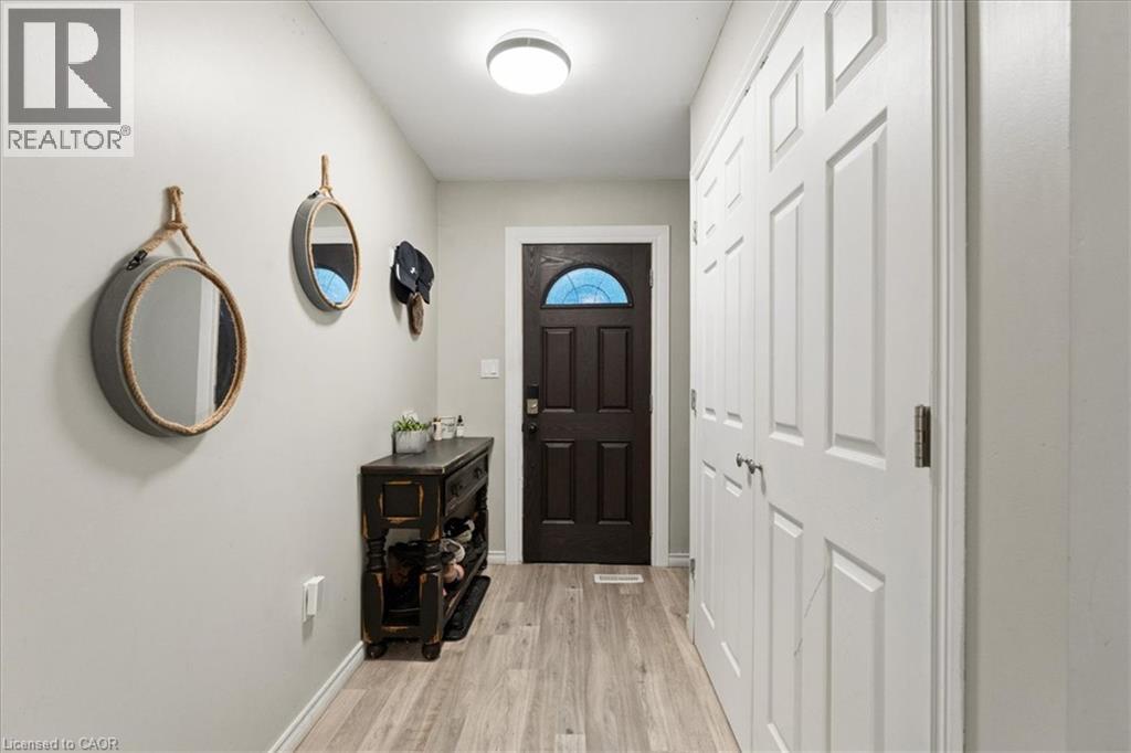 8 First Private Road, Hamilton, Ontario  L8E 5B9 - Photo 12 - 40872308