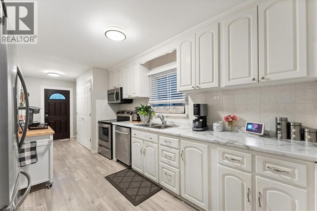 8 First Private Road, Hamilton, Ontario  L8E 5B9 - Photo 14 - 40872308