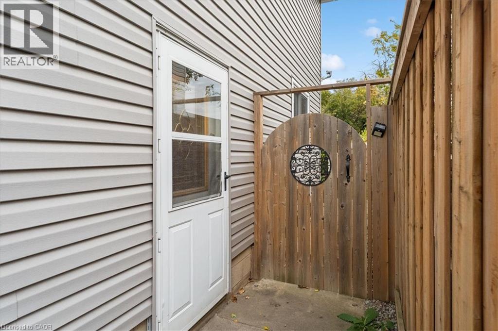 8 First Private Road, Hamilton, Ontario  L8E 5B9 - Photo 33 - 40872308