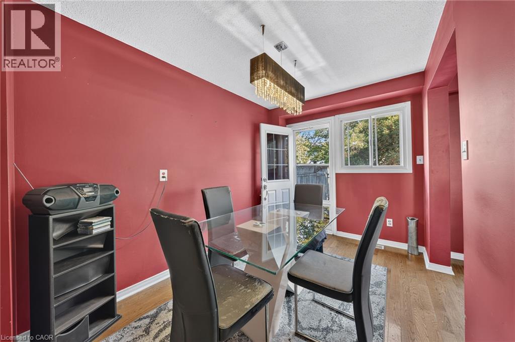 76 Golden Orchard Drive, Hamilton, Ontario  L9C 6J5 - Photo 14 - 40870972