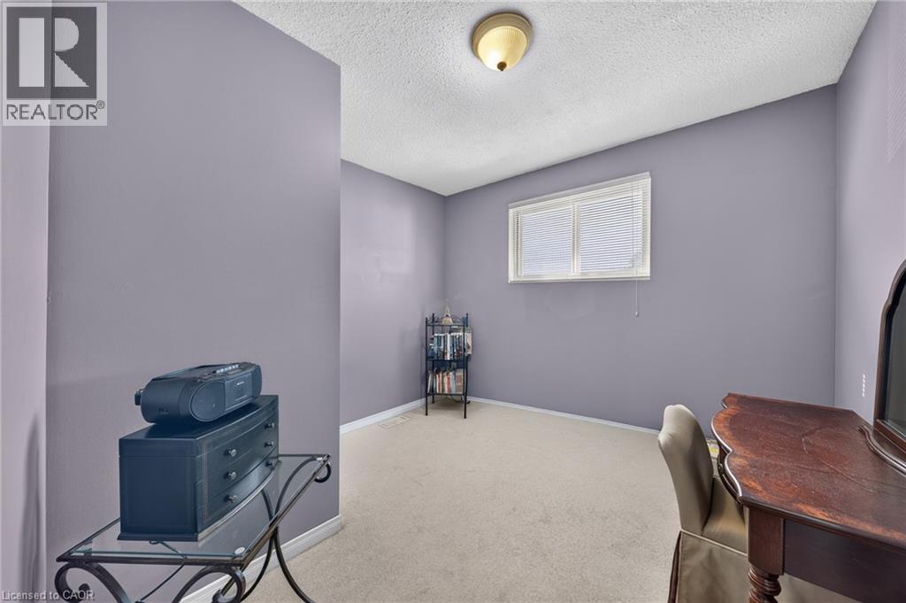 76 Golden Orchard Drive, Hamilton, Ontario  L9C 6J5 - Photo 19 - 40870972
