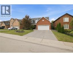 92 NATIONAL Drive, Hamilton, Ontario