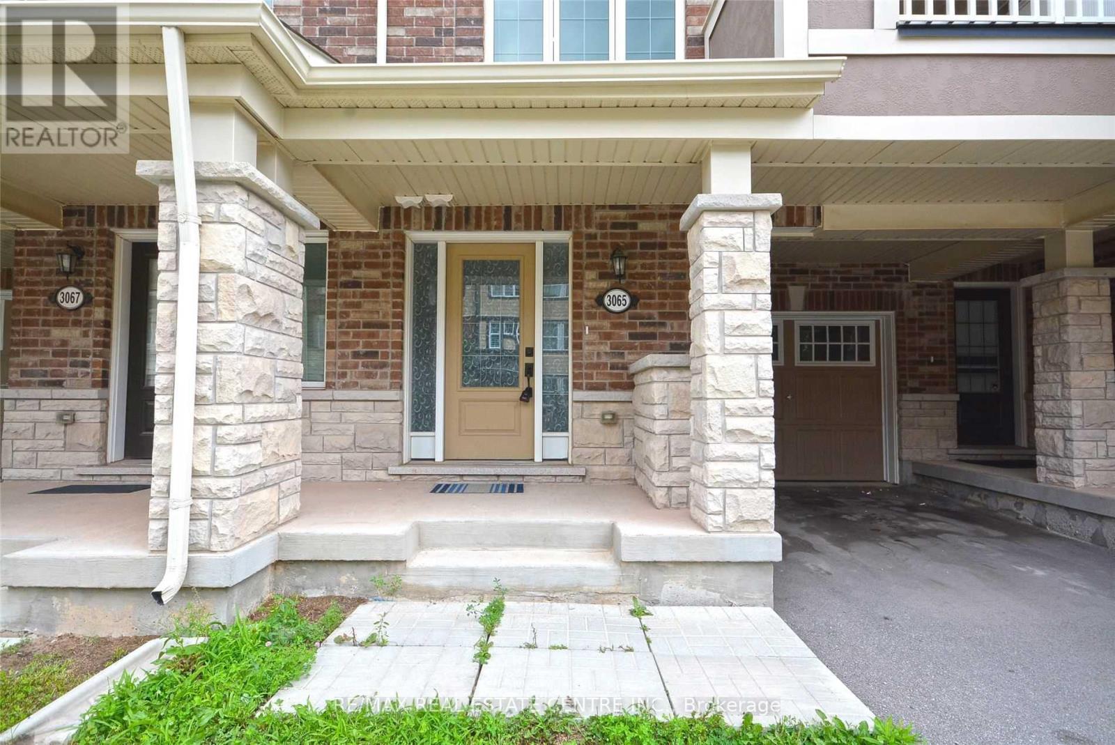 3065 Harebell Gate, Oakville, Ontario L6M 4M2 - Photo 2 - W14093478
