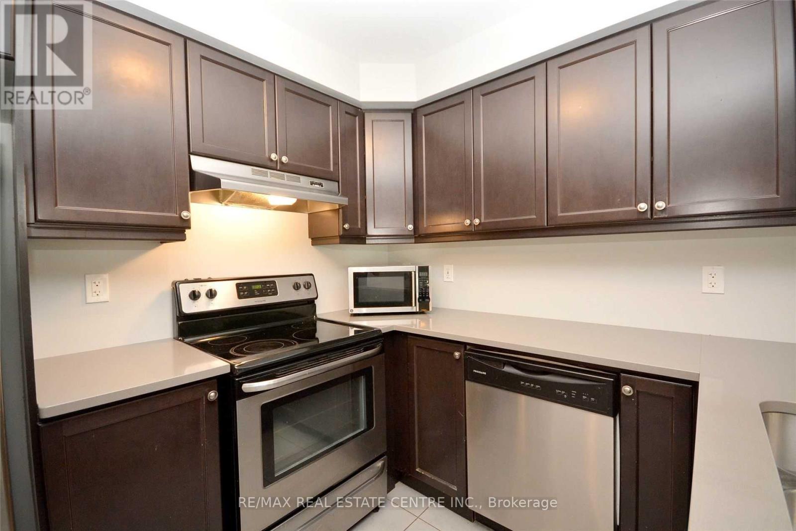 3065 Harebell Gate, Oakville, Ontario L6M 4M2 - Photo 26 - W14093478