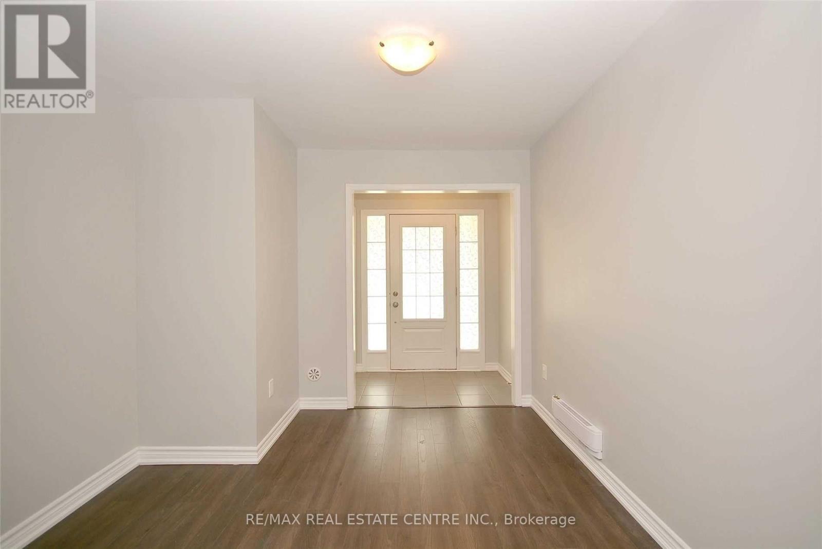 3065 Harebell Gate, Oakville, Ontario L6M 4M2 - Photo 7 - W14093478