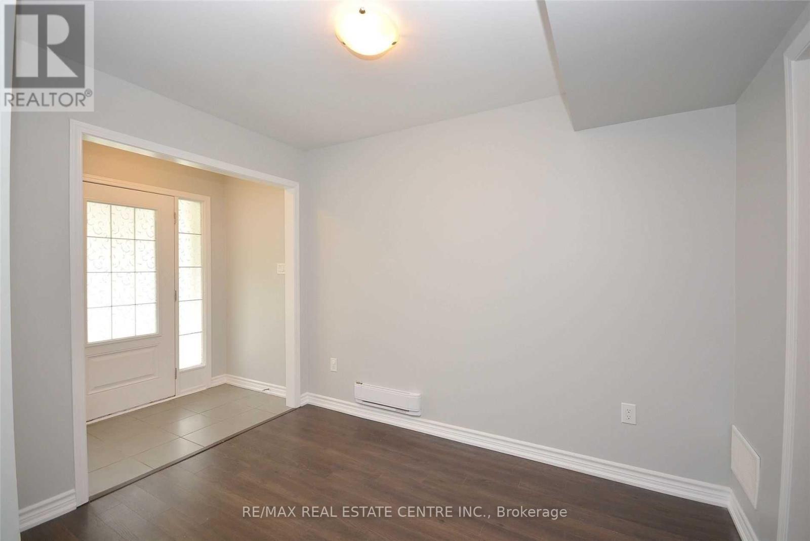 3065 Harebell Gate, Oakville, Ontario L6M 4M2 - Photo 9 - W14093478