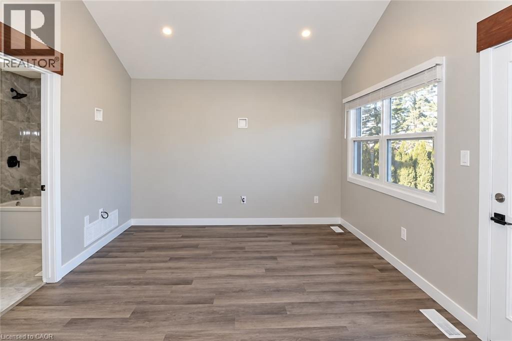 134 Oakside Street, London, Ontario  N5Y 1E7 - Photo 17 - 40869474