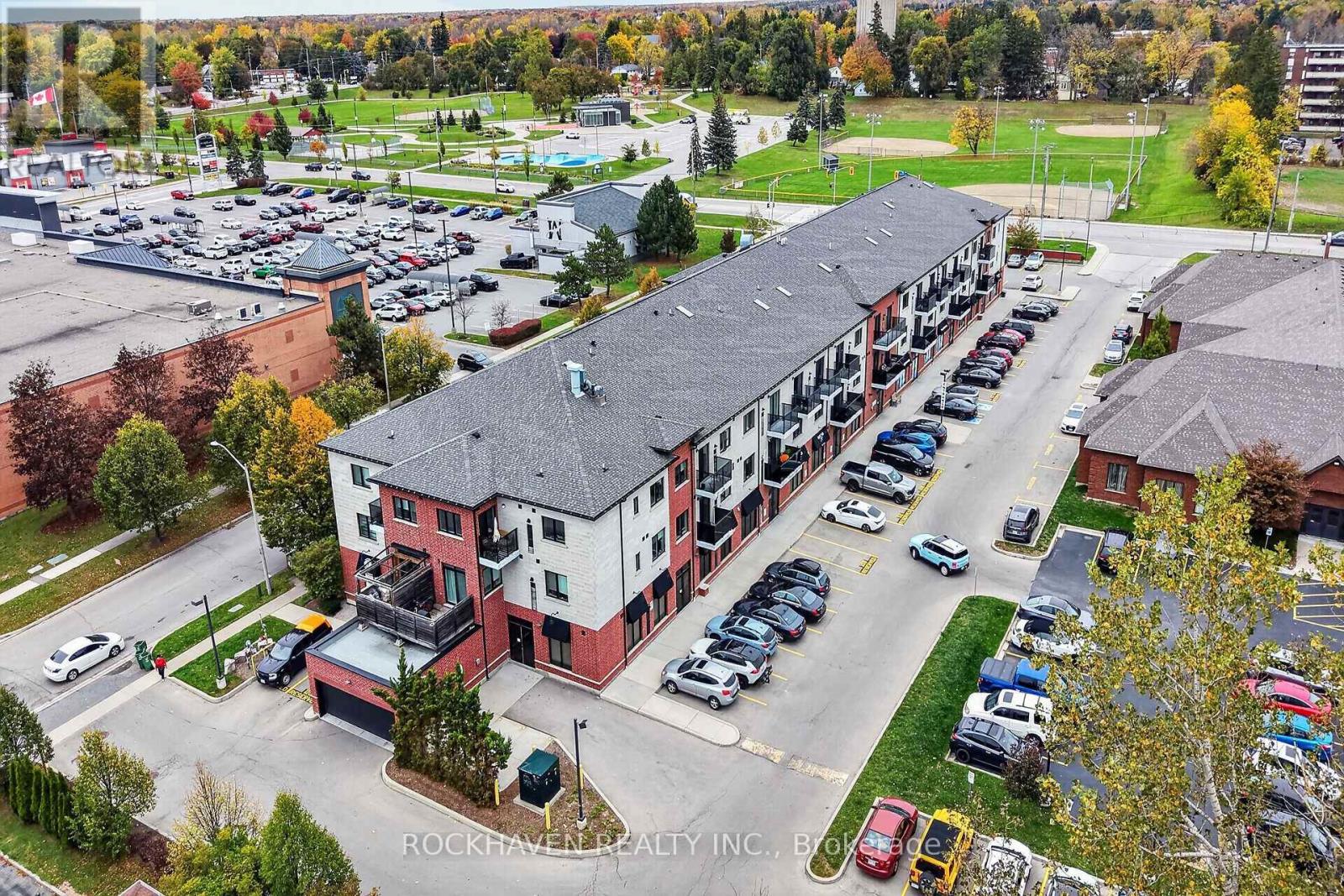207 - 170 Rockhaven Lane, Hamilton (Waterdown), Ontario  L8B 1B5 - Photo 1 - X14093434