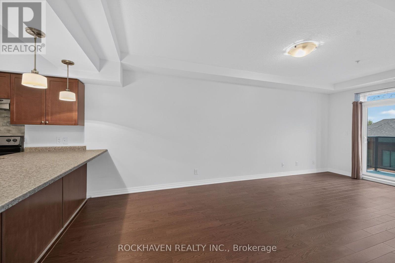 207 - 170 Rockhaven Lane, Hamilton (Waterdown), Ontario  L8B 1B5 - Photo 6 - X14093434