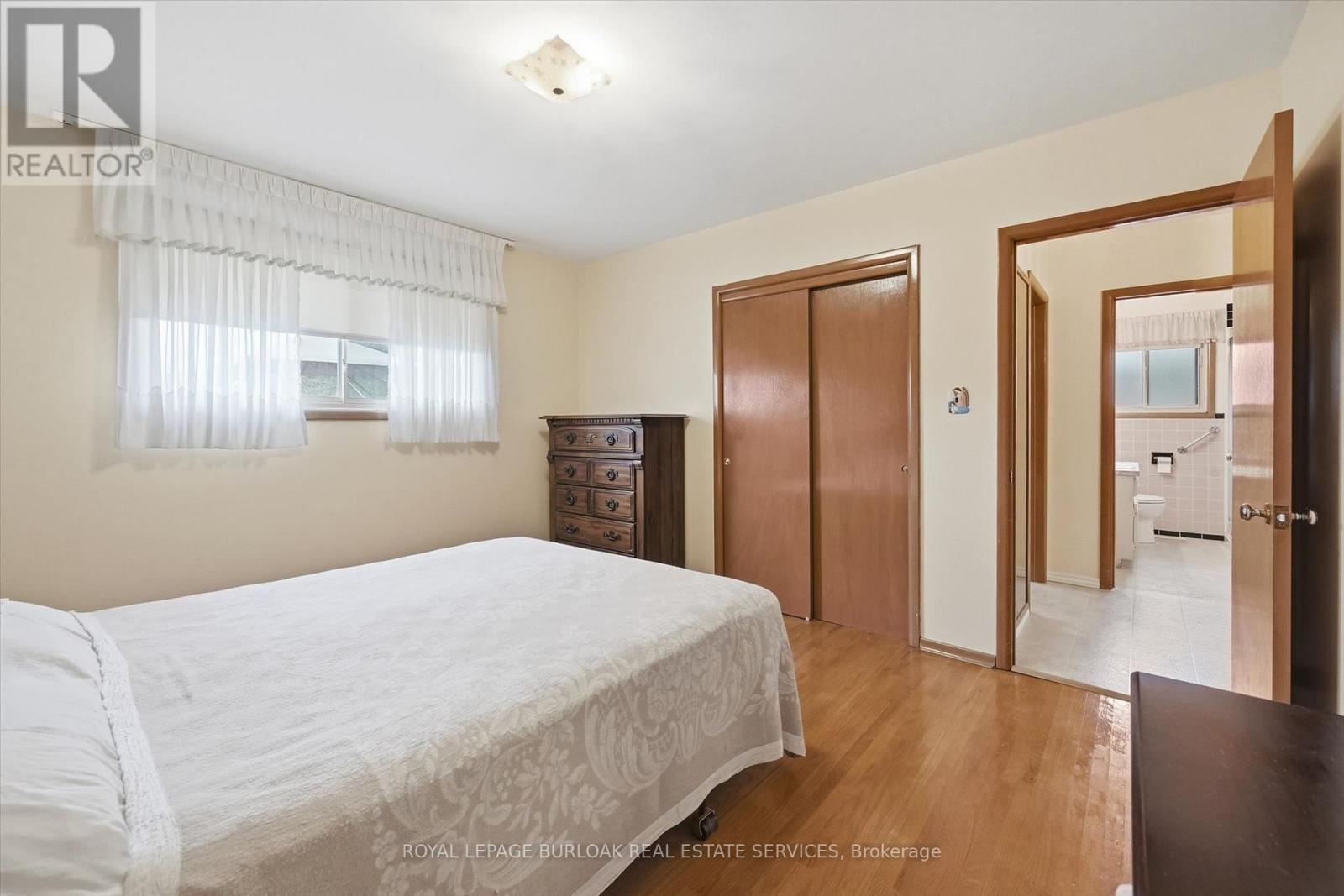 138 Luscombe Street, Hamilton (Greeningdon), Ontario  L9A 2K3 - Photo 18 - X14093464