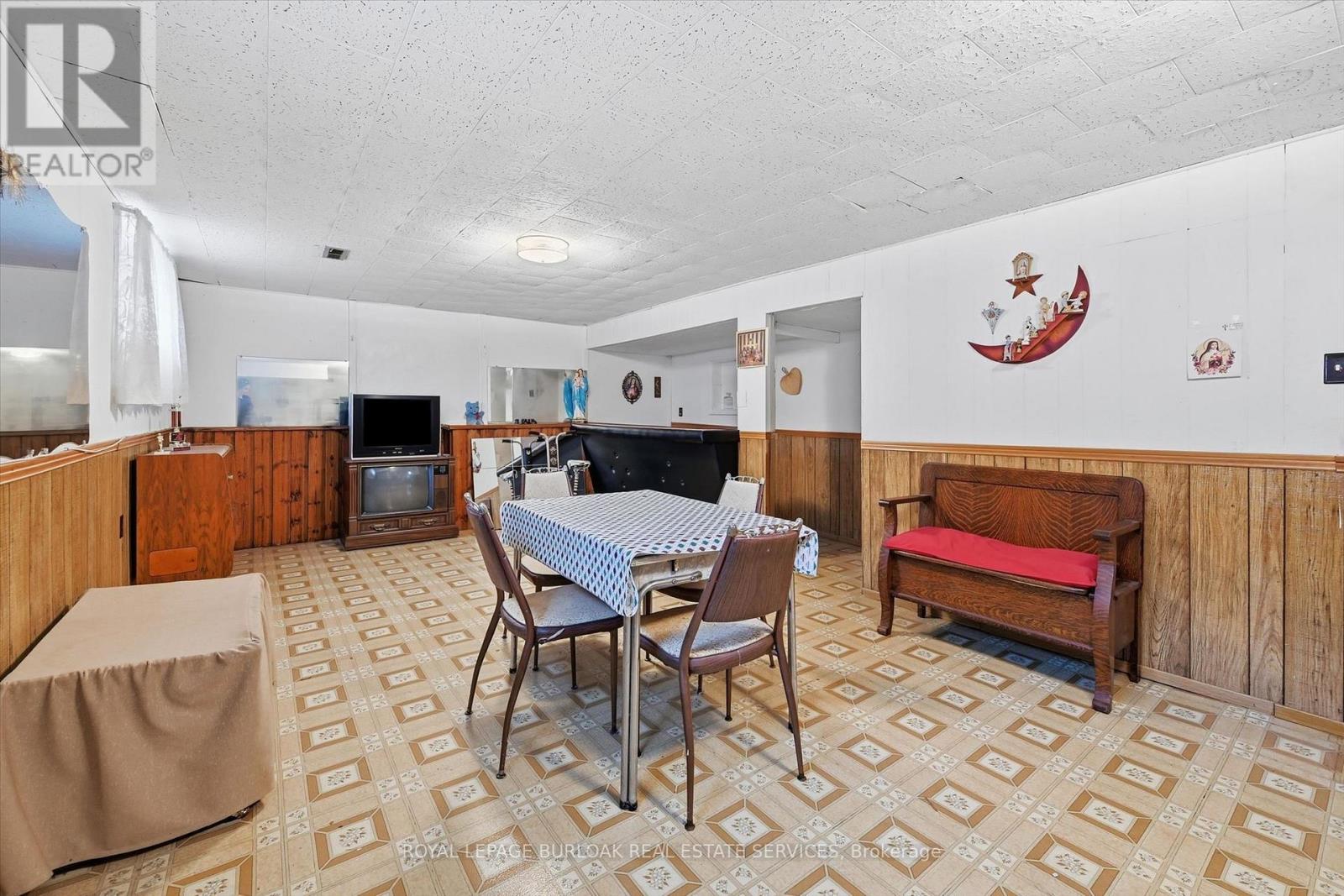 138 Luscombe Street, Hamilton (Greeningdon), Ontario  L9A 2K3 - Photo 29 - X14093464