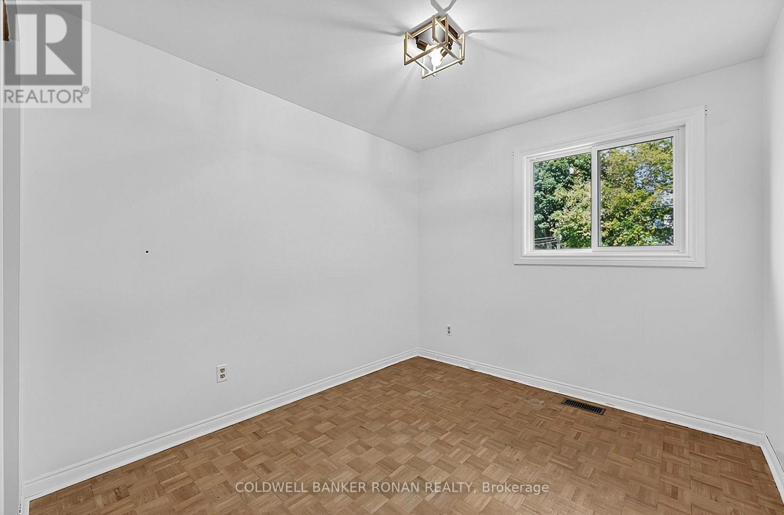 130 Queen Street, New Tecumseth, Ontario  L9R 1K6 - Photo 28 - N13882066