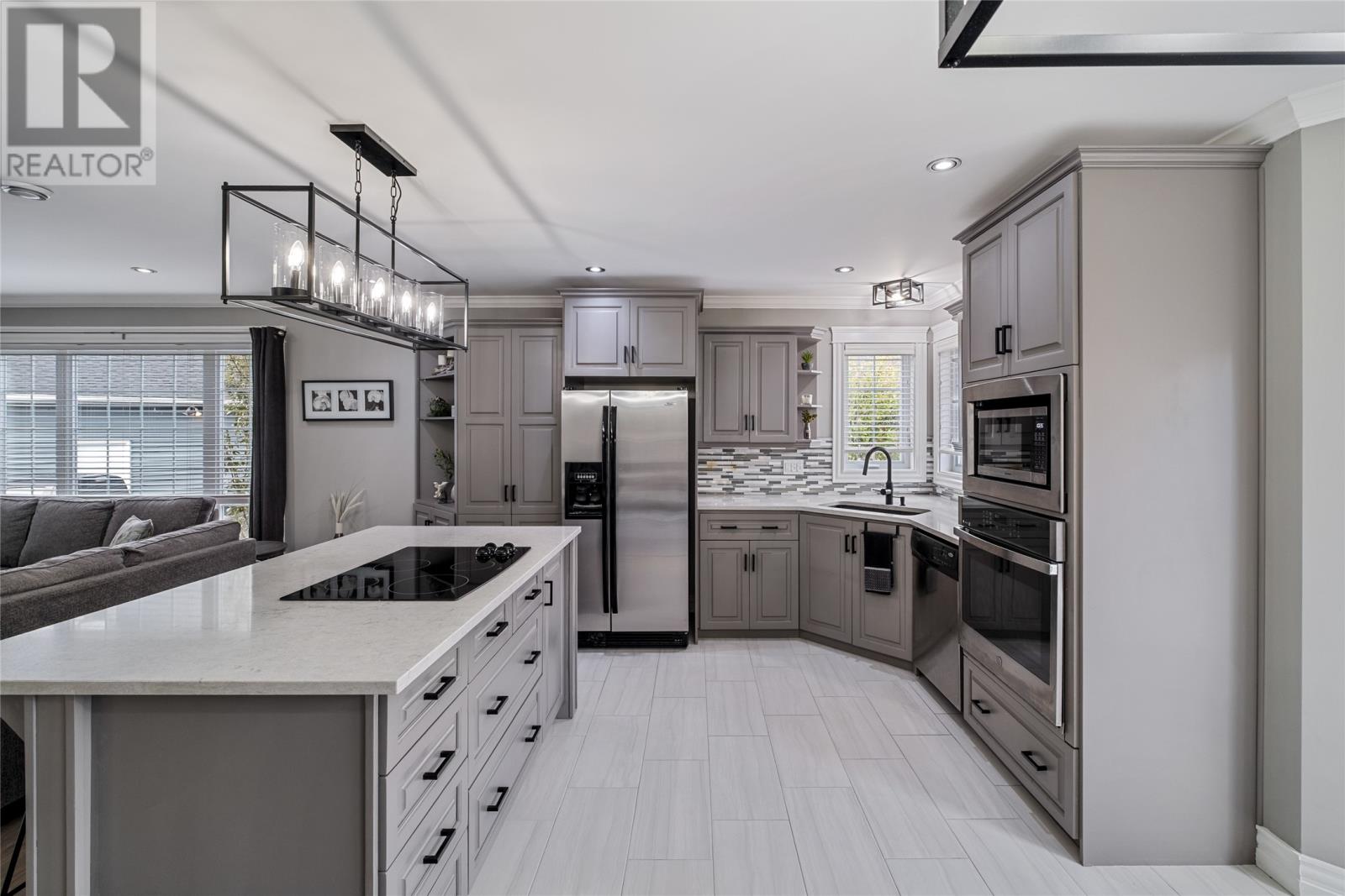 7 Callaghan Place, Paradise — photo 4