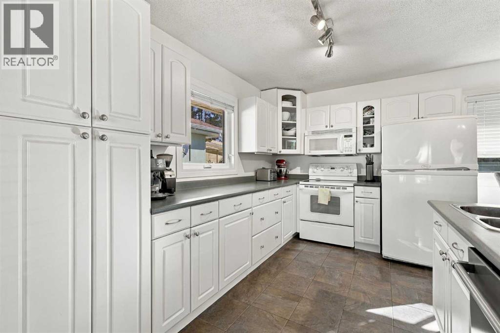 4011 25 Avenue Sw, Calgary, Alberta  T3E 0L7 - Photo 9 - A2350952