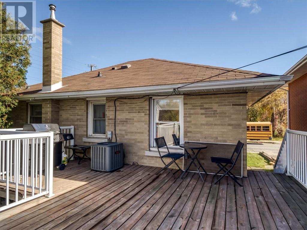 647 Whittaker Street, Greater Sudbury, Ontario  P3E 4A9 - Photo 9 - 2131009