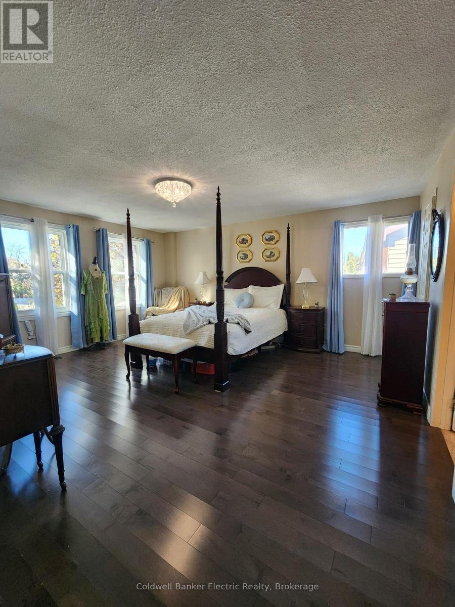 1007 Moorelands Crescent, Pickering, Ontario  L1W 3K3 - Photo 38 - E14092550