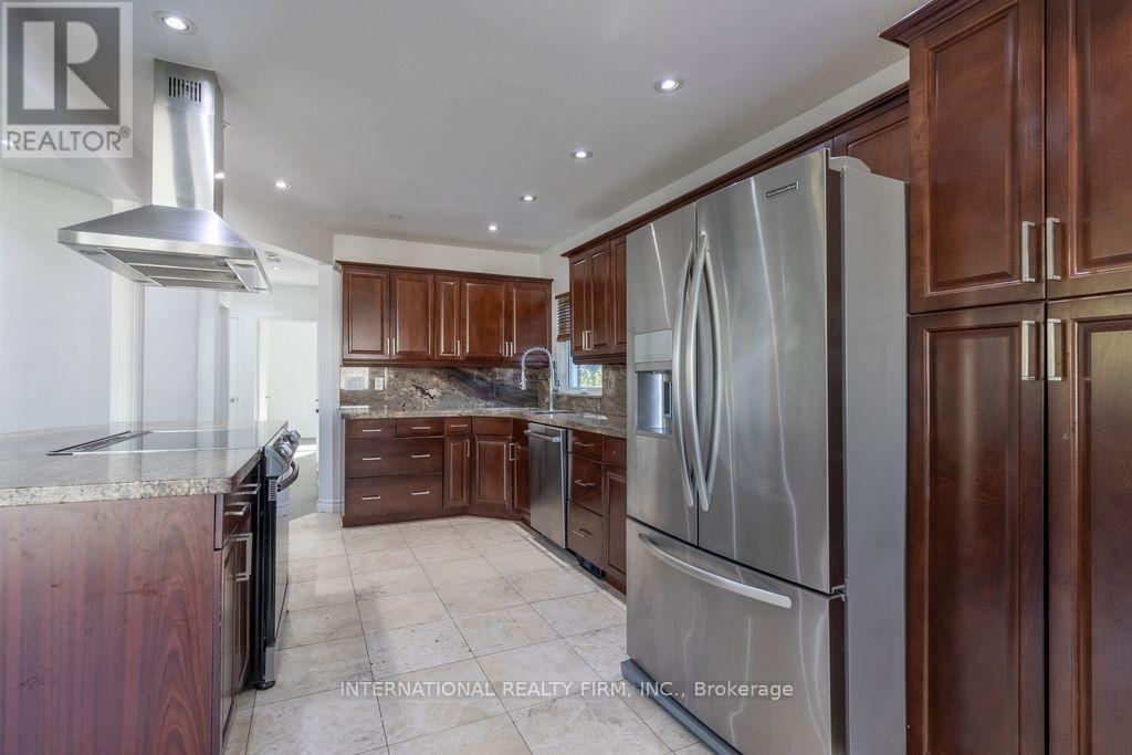 582 South Service Road, Mississauga, Ontario  L5G 2S6 - Photo 10 - W14083552