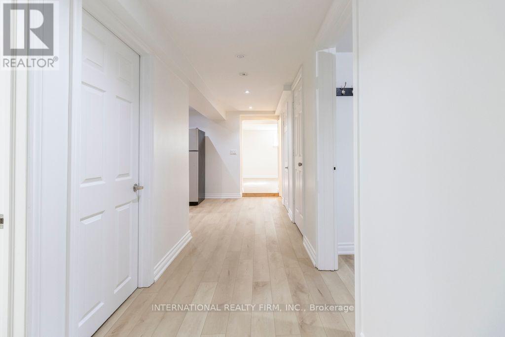 582 South Service Road, Mississauga, Ontario  L5G 2S6 - Photo 19 - W14083552
